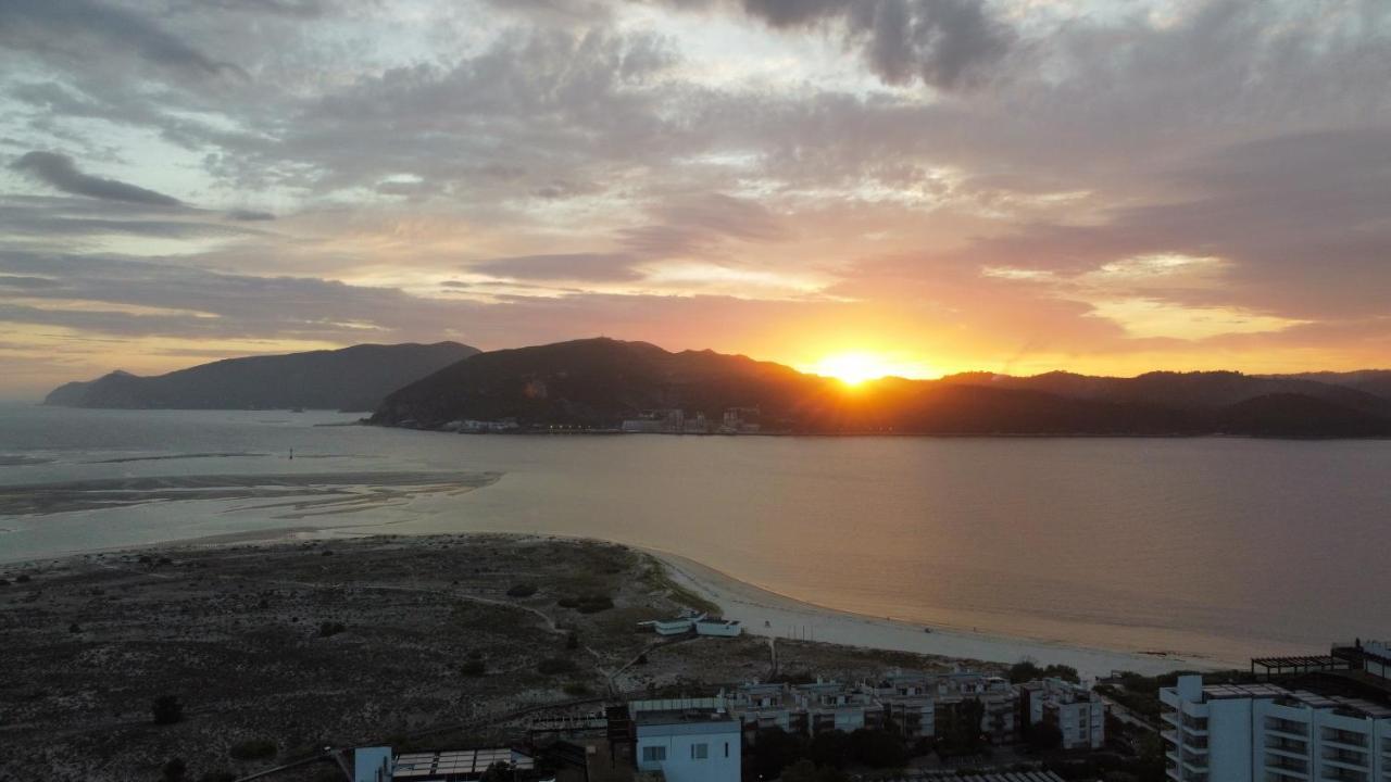 Troia Beach And Nature - Apartment Bagian luar foto